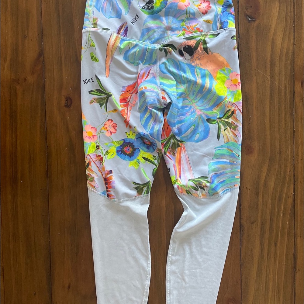 Nike floral leggings
